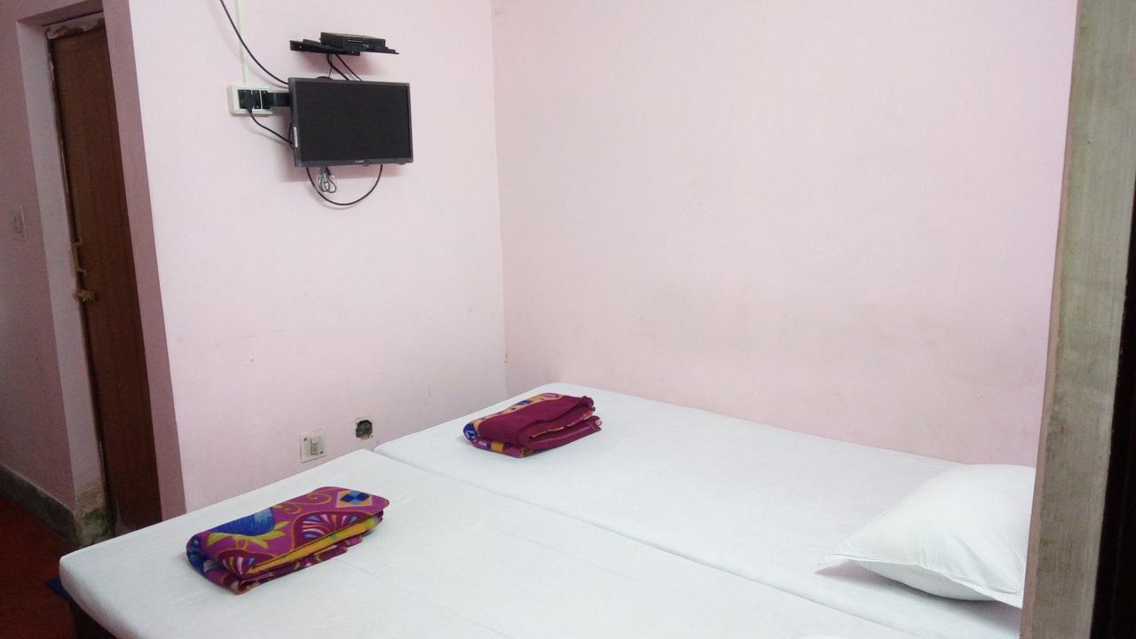 Renu Guest House Kalkutta Kültér fotó